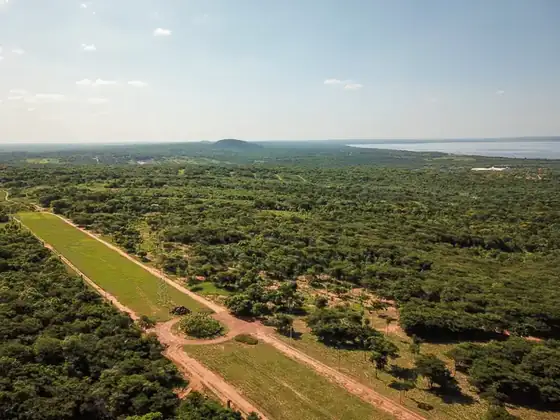 Lotes con vista al lago en Parque Alto 7